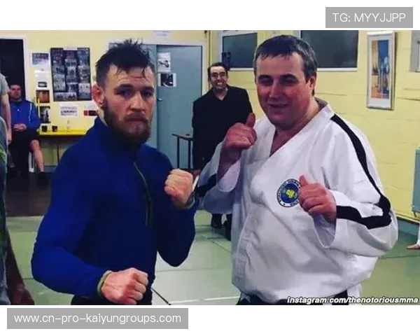 UFC拳腿连续训练更密集,打造终极格斗冠军之路